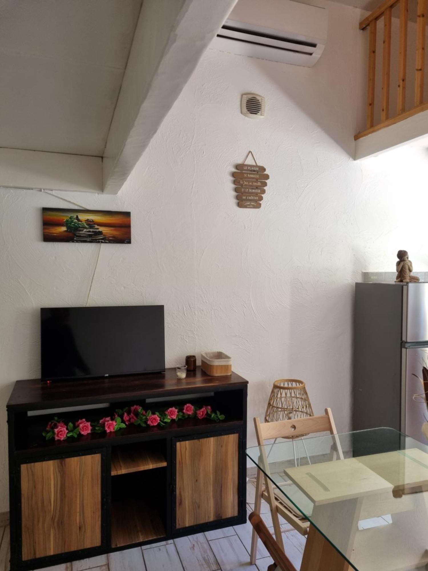 Loft Studio Avec Mezzanine, Limitrophe Monaco Roquebrune-Cap-Martin Kültér fotó
